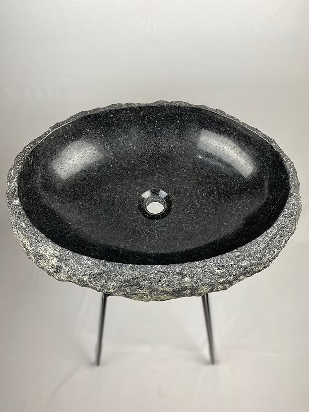 Cuba Esculpida Granito Preto São Gabriel